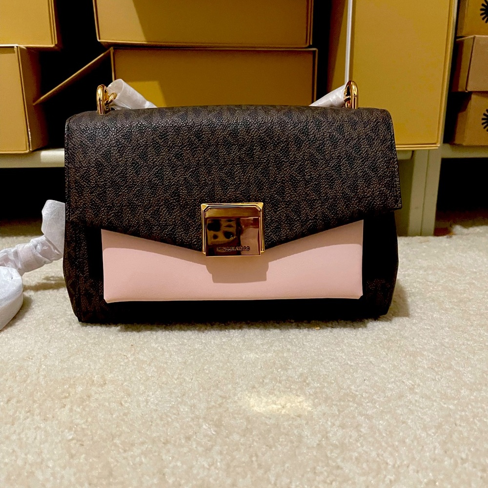 Michael kors crossbody